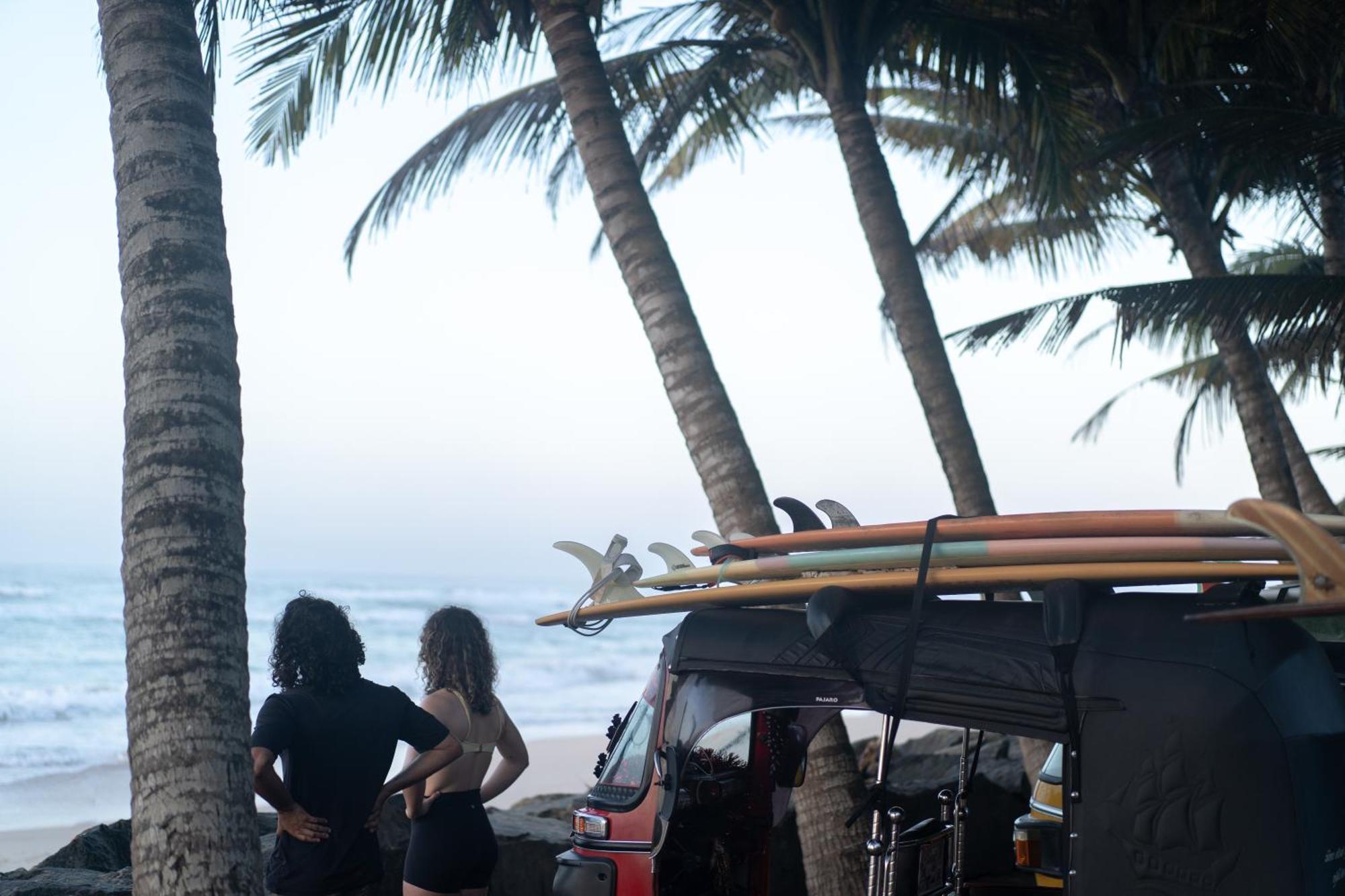 Апартаменти Lotus Surf And Wellness Аханґама Екстер'єр фото